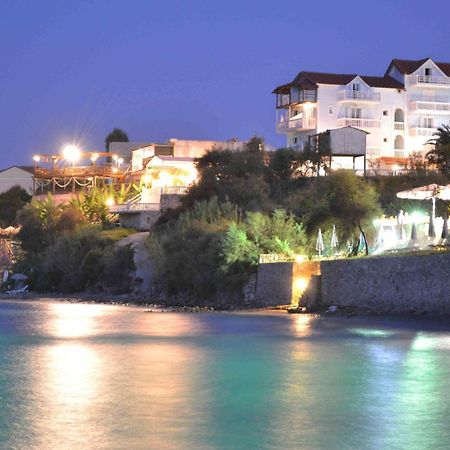 Clear Horizon Aparthotel Amoudi Bagian luar foto
