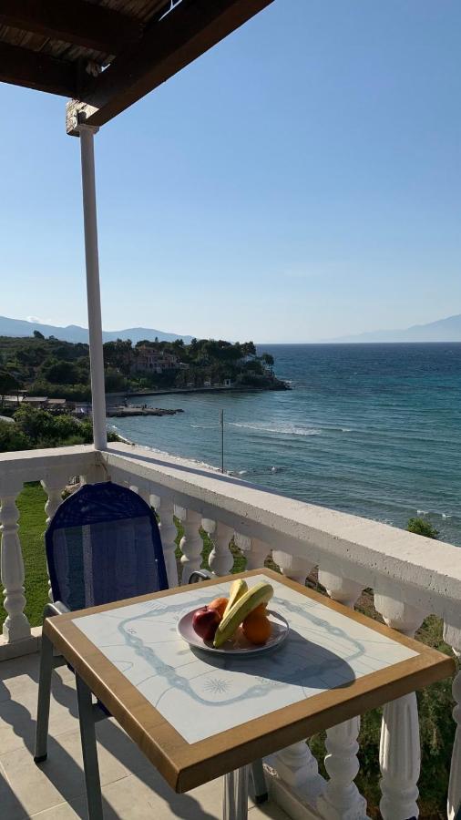 Clear Horizon Aparthotel Amoudi Bagian luar foto